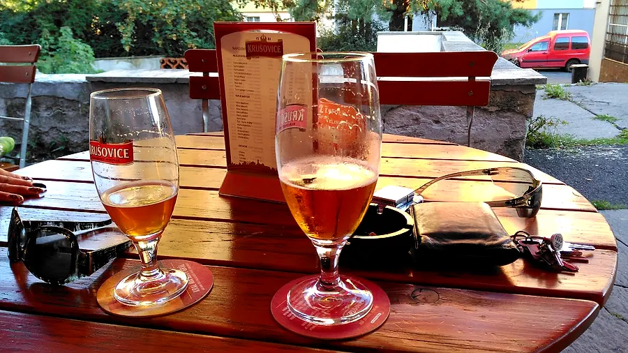Pivo na zahrádce